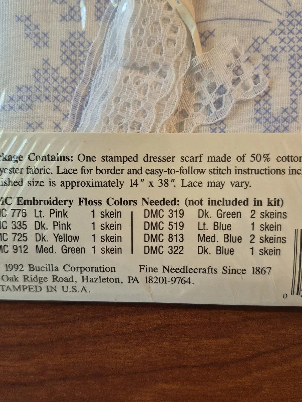 Vintage Dresser Scarf Bucilla 63332 Stamped Cross Stitch Bridal Bouquet 1992 NEW